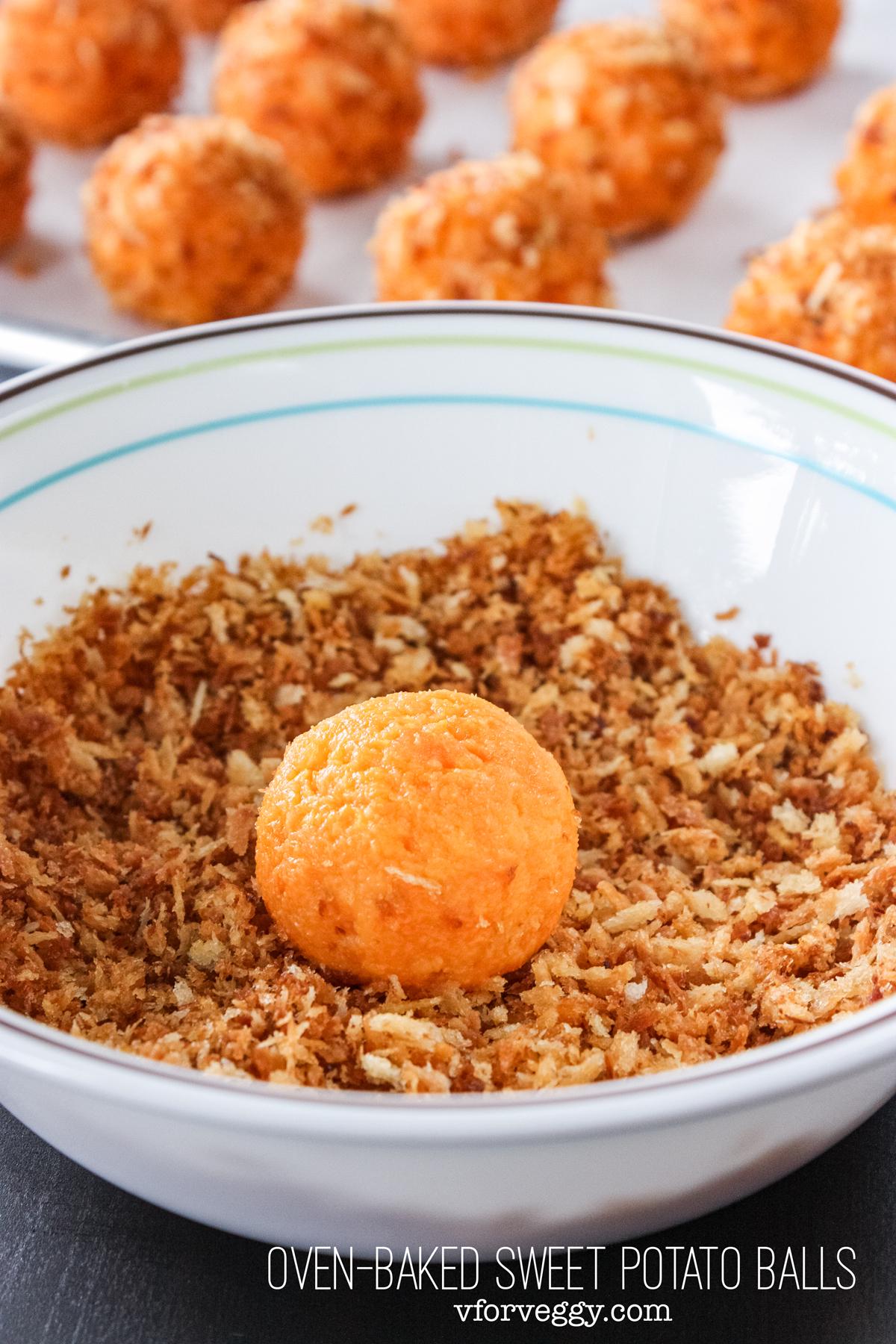 Oven baked sweet potato balls, with only 3 ingredients: sweet potato, cheddar cheese, and panko.